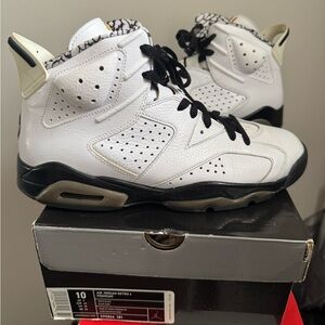 Jordan 6 “Motorsports” size 10